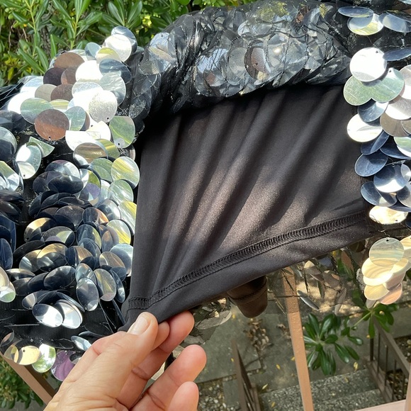 Formal-Skirt-Mini with Silver Payettes sequins sparkle, Las Vegas style, L/XL - Picture 14 of 14